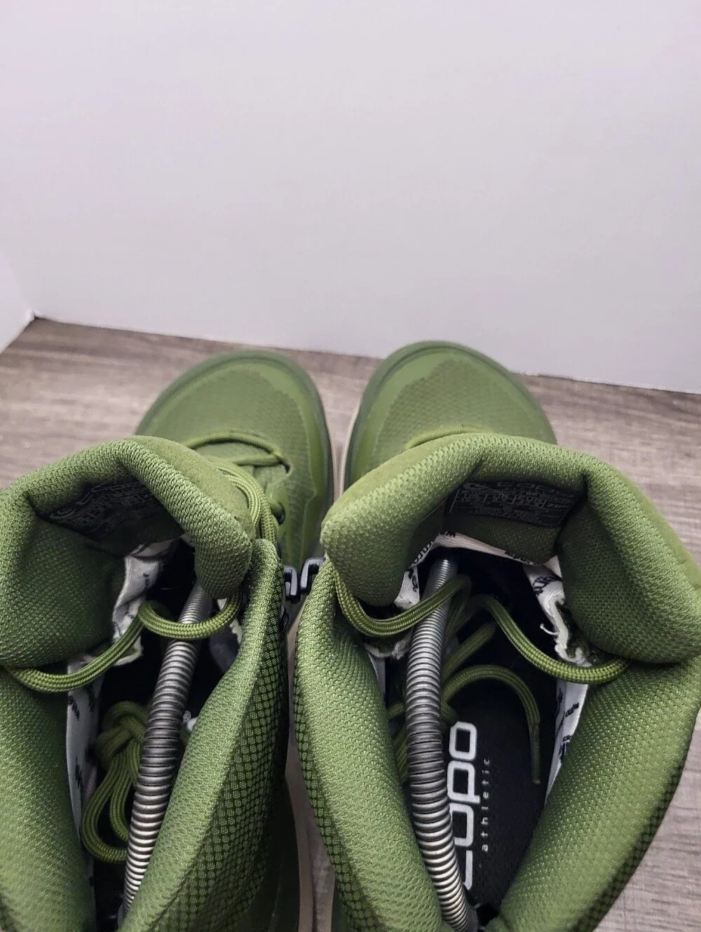 Topo Trailventure 2 WP Mid Women's Size 10.5 Hiking Boots Olive Tan Waterproof - Picture 6 of 10